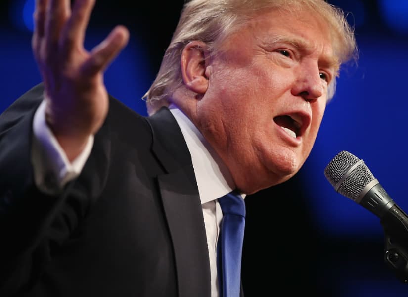 Trump pide que el expresidente mexicano Fox se disculpe por referirse a su "jodido" muro