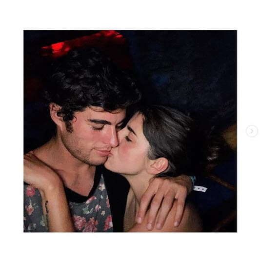 Michelle Renaud también reconoció que aún estando al lado de su novio Danilo Carrera es víctima de la inseguridad.
<br>