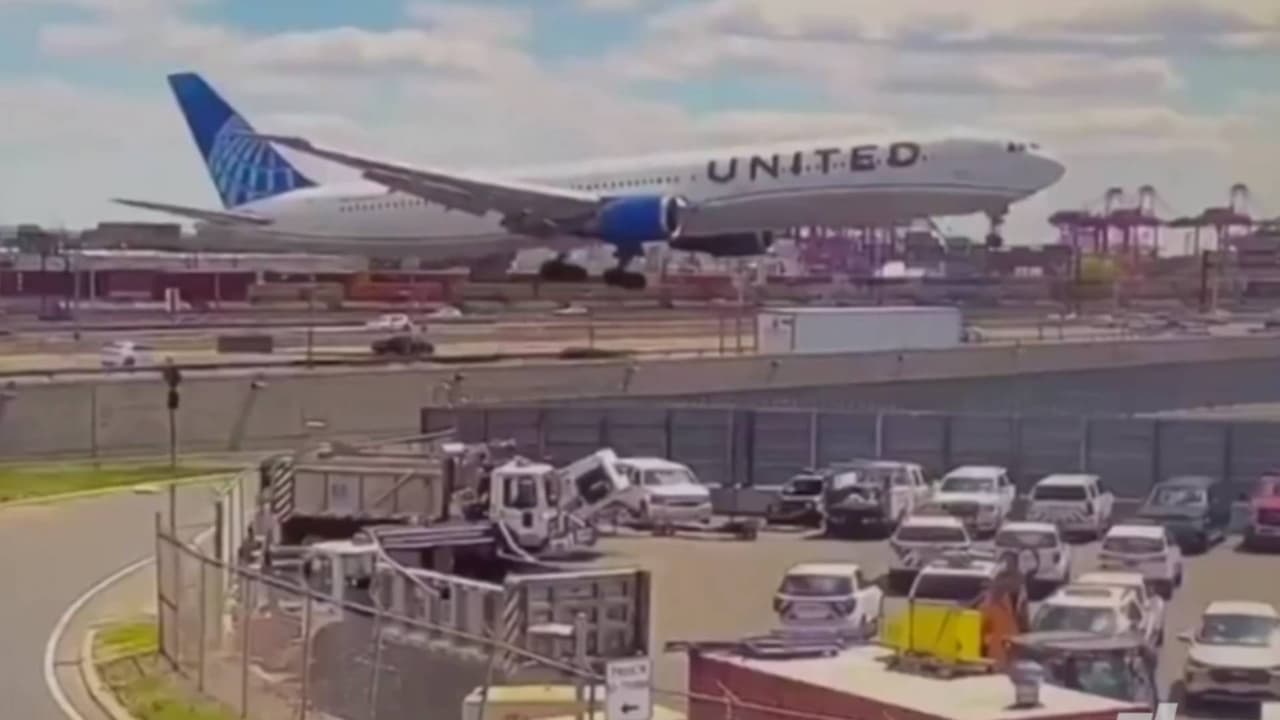Nuevas imágenes muestran aterrizaje aparatoso del vuelo 169 de United en Newark