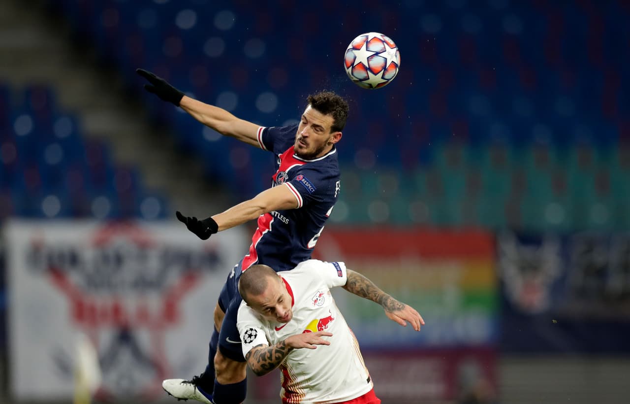 Los pupilos de Nagelsmann derrotaron 2-1 a los de Tuchel en la justa europea. | Di María (6’) abrió el marcador muy pronto en el partido. Nkunku (41’) emparejó los cartones y, cobrando penal, Forsberg (57’) dio la vuelta al juego. Se volverán a enfrentar en Francia la J4 de la Champions.