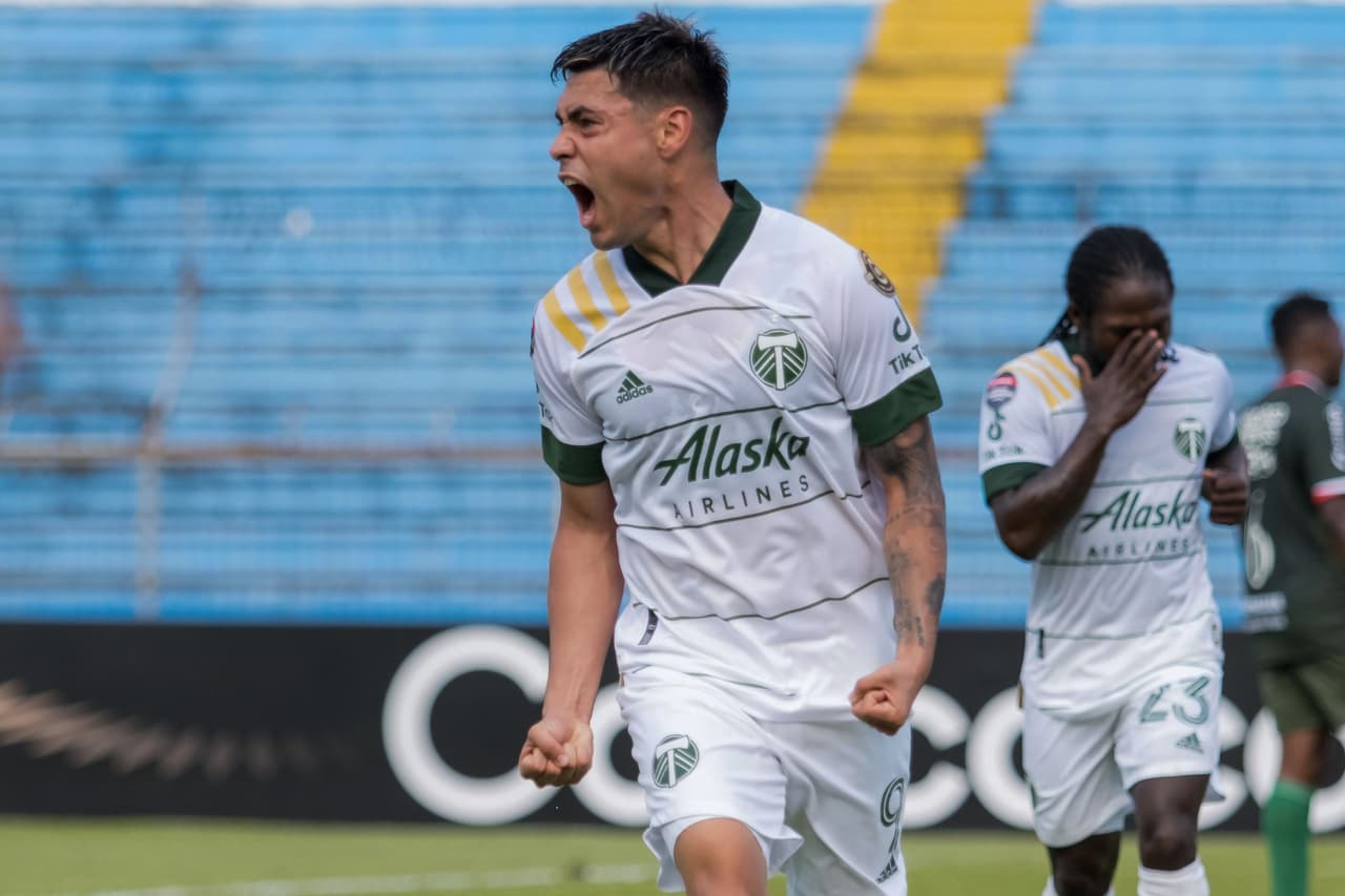 Los locales tuvieron que venir de atrás en dos ocasiones para lograr empatar el partido y dejar que todo se decida en la vuelta en Estados Unidos.