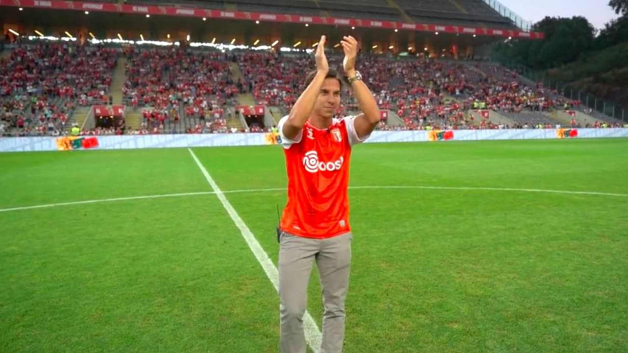 Diego Lainez es presentado en el estadio del Sporting Braga