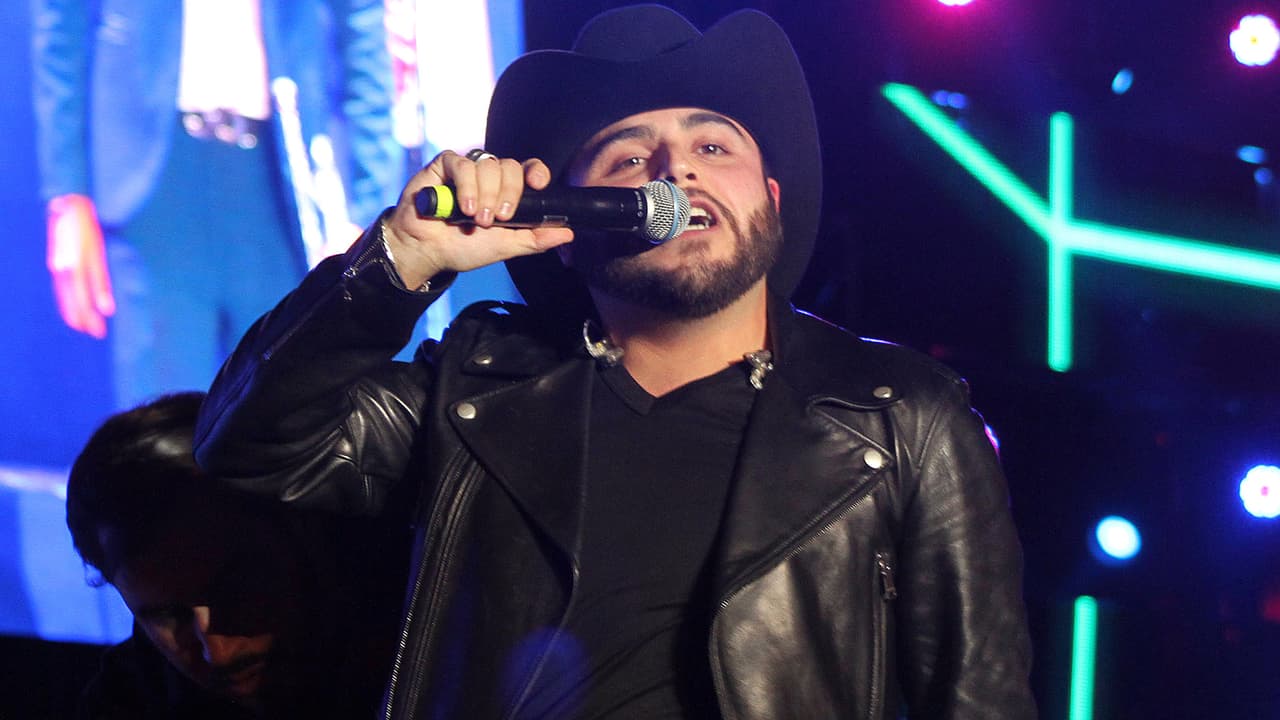 Gerardo Ortiz regresó al Teatro Microsoft de Los Ángeles con sus corridos después de 12 años