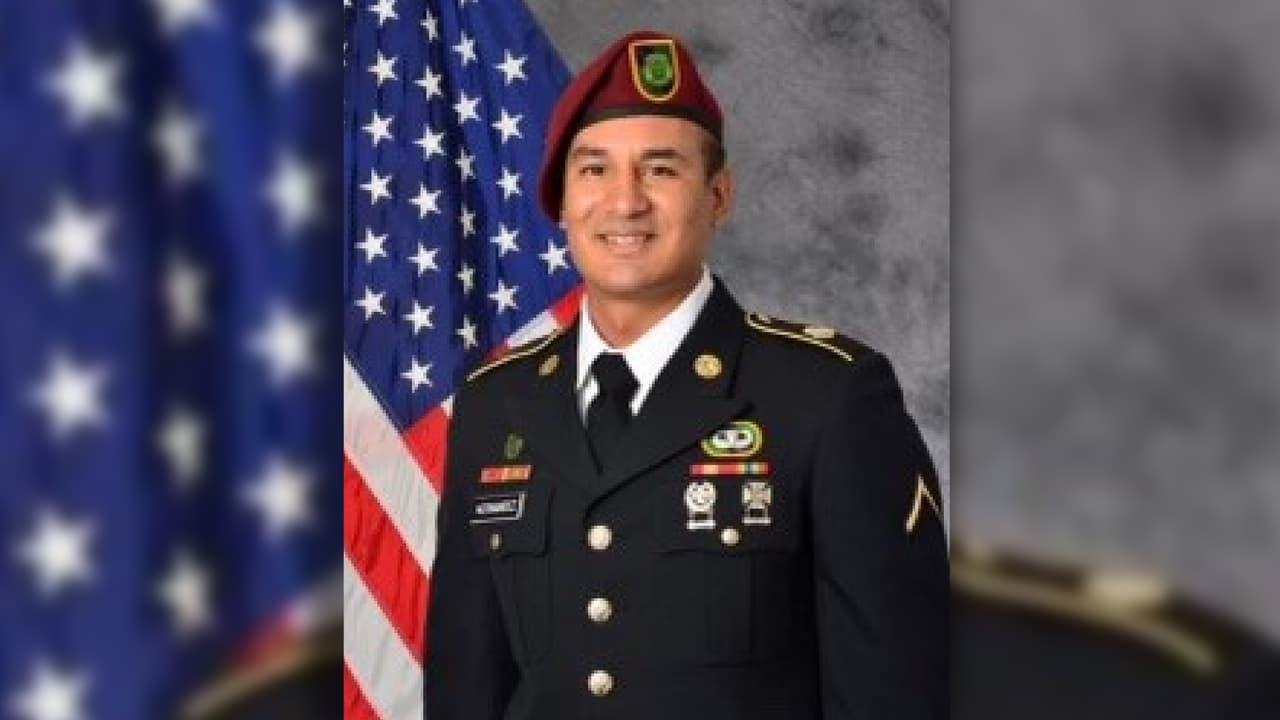 Soldado hispano, padre de cuatro hijos, muere en un accidente con un vehículo militar en Fort Bragg
