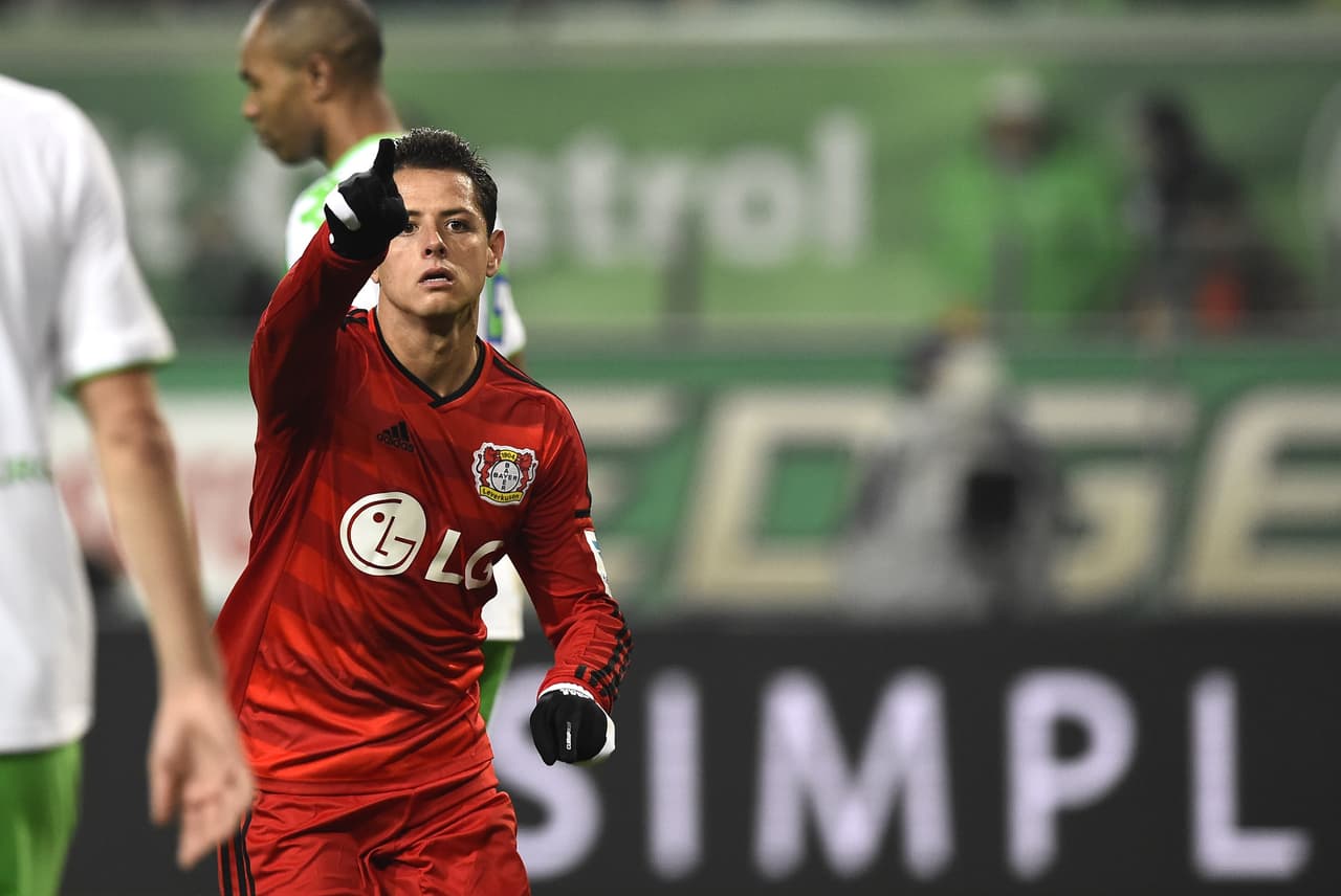 Chicharito vuelve a marcar pero el Bayer Leverkusen pierde ante Wolfsburgo