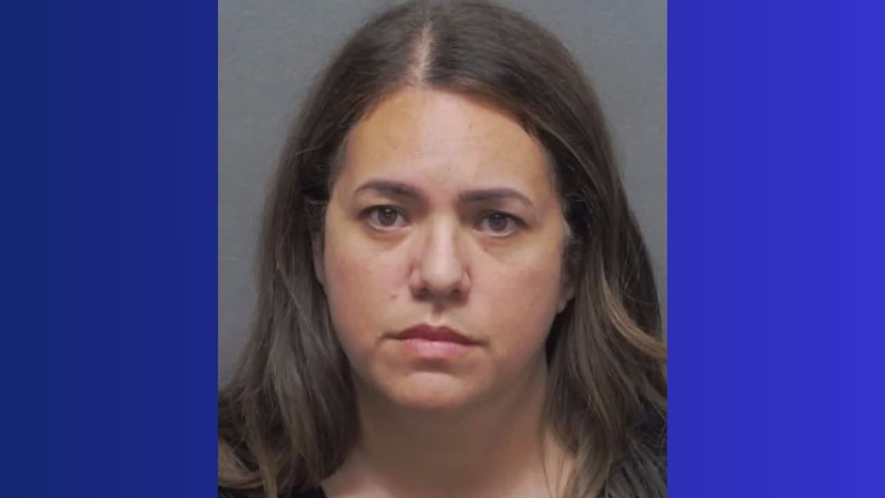 La concejala Ivalis Meza es arrestada por conducir ebria