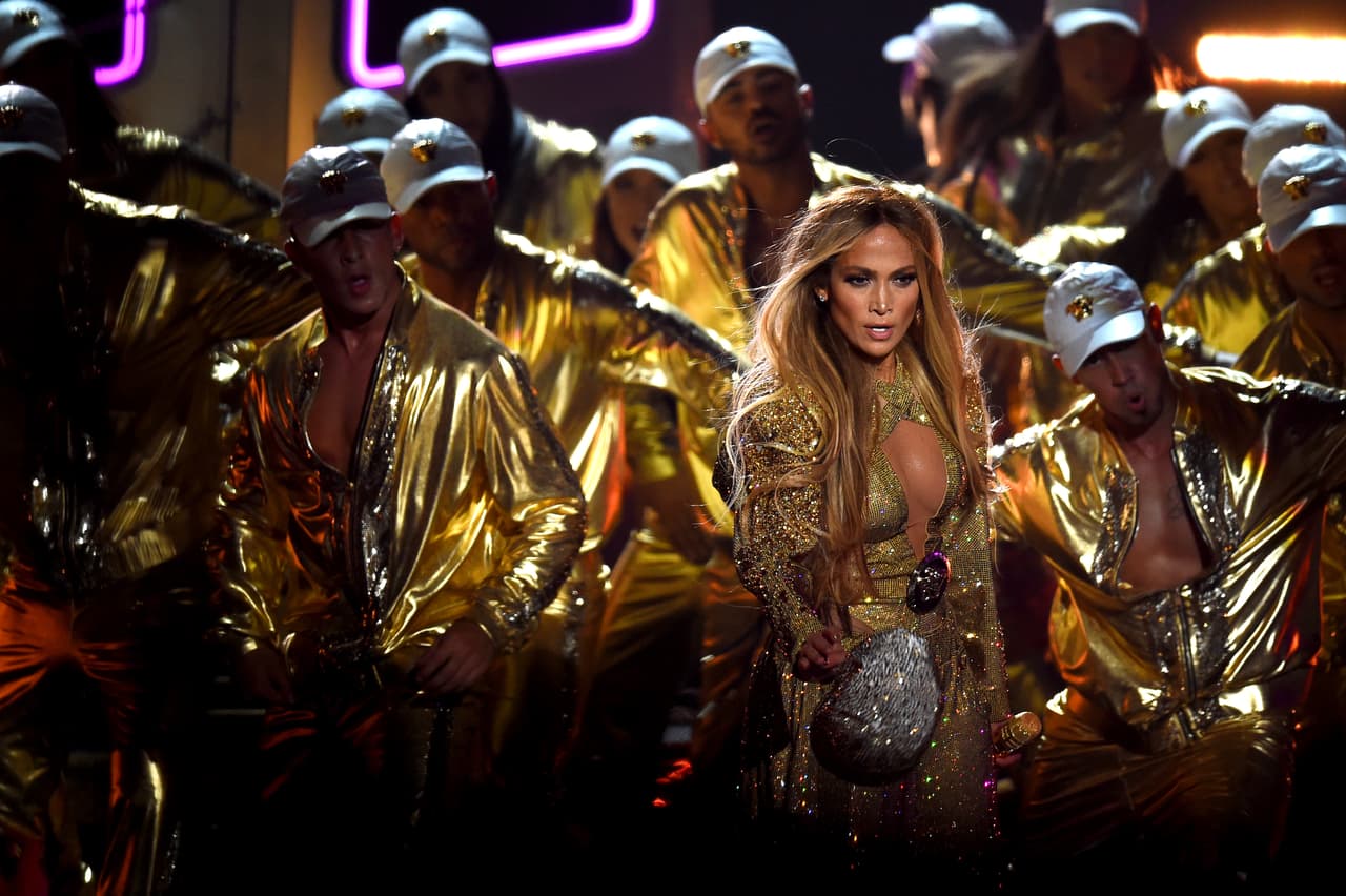 Jennifer López durante su participación en los MTV Video Music Awards 2018.