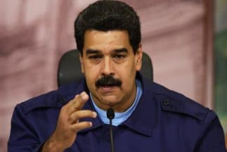 Estados Unidos expulsó a tres diplomáticos venezolanos