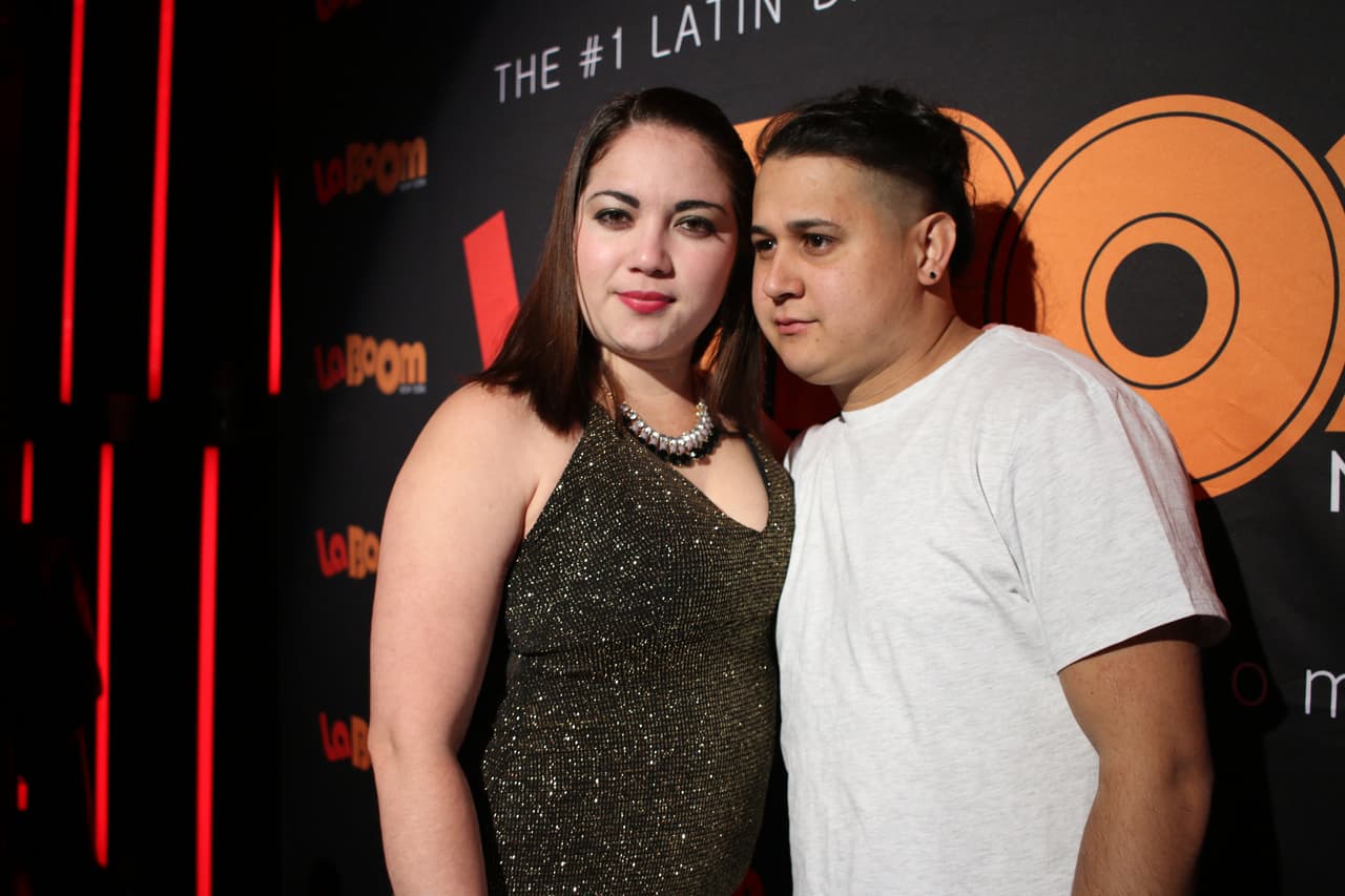 <b>Flor Tavarez, 26, y Alfredo Murillo, 24, de Queens, NY. </b>
<br>
<br>
<b>¿Qué es el trap?</b> Es el nuevo género que salió del reggeaton evolucionando al trap.
<br>
<br>
<b>¿Por qué trap?</b> Porque es caliente y se baila bueno. 
<br>
<br>
<b>Trap en una palabra:</b> Buenísimo.
<br>
<br> 
<br>