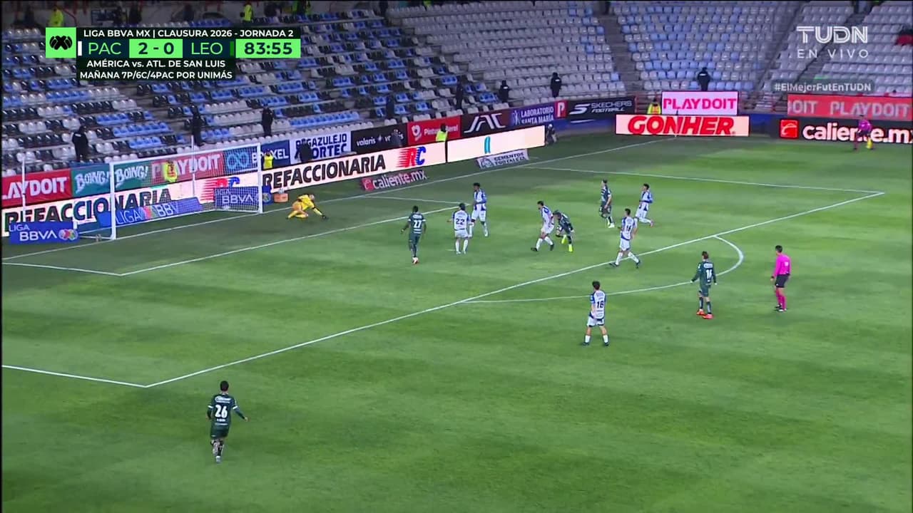 ¡GOL!  anota para León. Rogelio Funes Mori