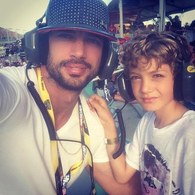 <b><a href="http://www.univision.com/temas/william-levy">William Levy,</a></b> más que papá de Christopher parece su hermano mayor, y es que trata de darle todo el amor que él no tuvo de pequeño: "Yo no crecí con ese cariño, nunca hubo mucho amor en mi vida y trato de que abunde en la vida de mis hijos, estar con ellos todo el tiempo", reveló a la revista '
<b><a href="http://www.tvynovelas.com/us/">TVyNovelas</a></b>'.