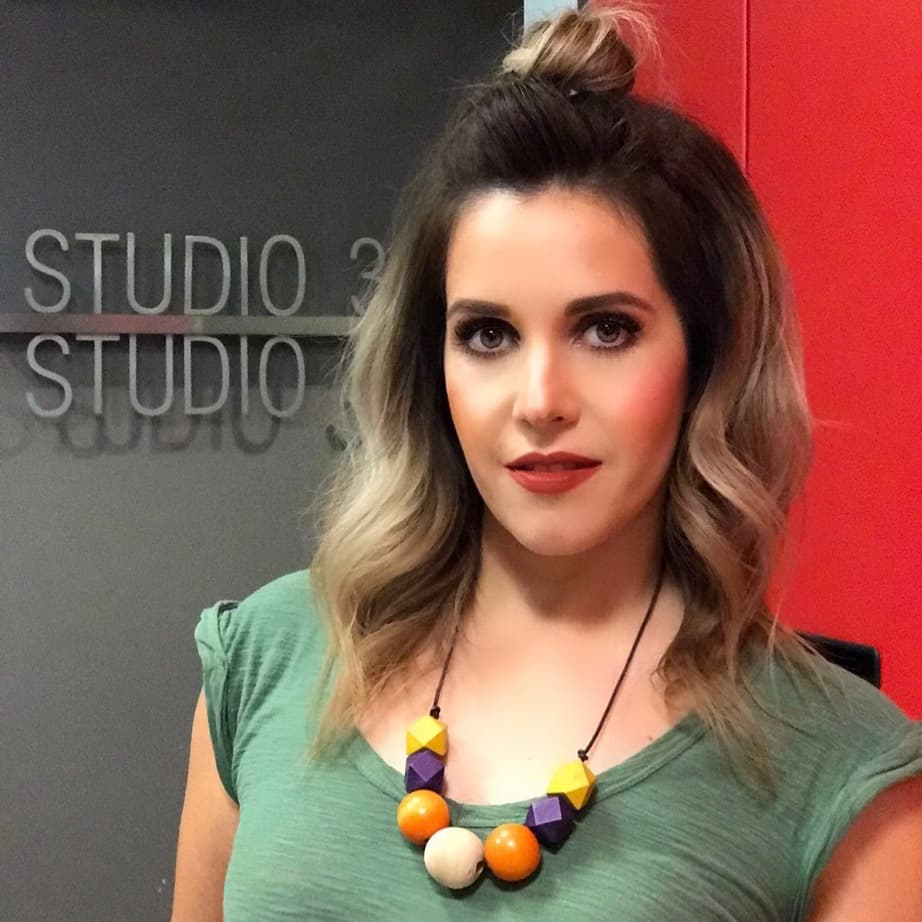 La locutora que puedes escuchar todas las tardes de 3-7PM en compañia de 
<a href="http://www.univision.com/personas-ysaac-alvarez">Ysaac Alvarez</a>, nos comparte ideas para complementar tus atuendos.