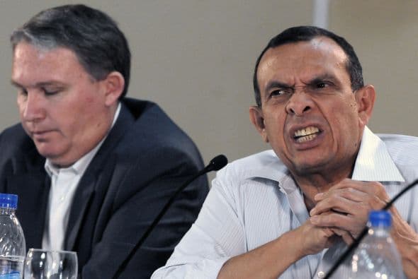 Lobo indicó que "de inmediato le dije a Zelaya: no se que vas arreglar conmigo. Yo voy a las elecciones, conmigo no hay arreglo".