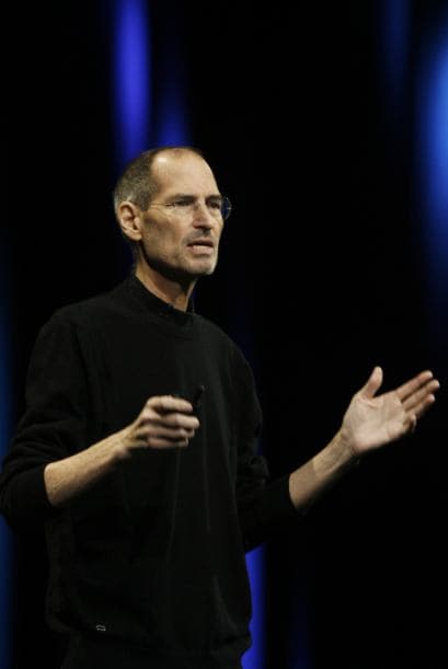 Regresó brevemente a la escena empresarial en marzo pasado (2011) durante la presentación de la nueva versión de la iPad y luego para reunirse con el presidente de Estados Unidos, Barack Obama.