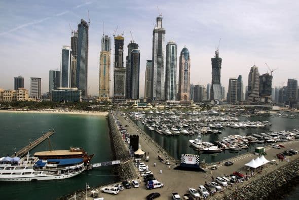 Ya sea que quieras una villa para descansar los fines de semana o un departamento para vivir en una de las urbes más cosmopolitas, dinámicas y sofisticadas del mundo, el valor de una propiedad inmobiliaria está determinado, en mayor medida, por su ubicación.