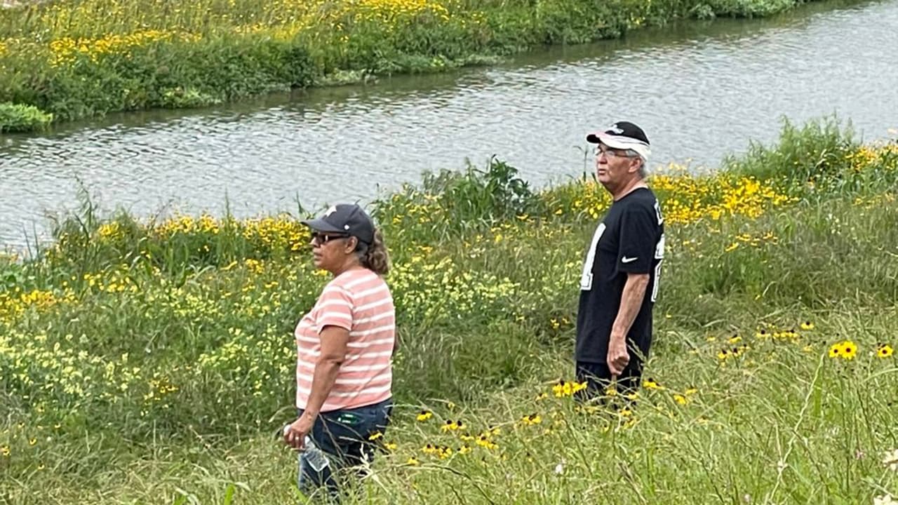 El 
<a href="https://www.fbi.gov/news/espanol" target="_blank">FBI</a> está esperando que la policía de Houston haga la solicitud para unirse a la búsqueda.