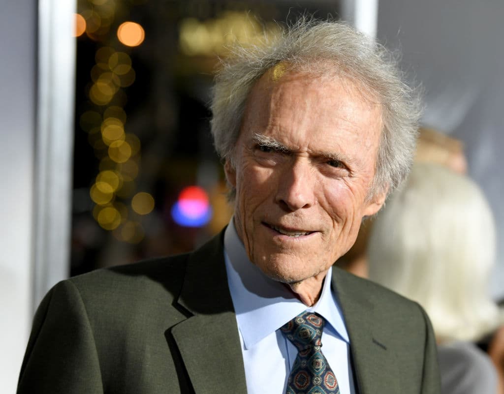 <b>Clint Eastwood</b>, por su lado, también tiene fijado en su cuenta de twitter un mensaje a favor de la continuidad de los comentarios de Trump en esta red social y es un fiel seguidor del Presidente.