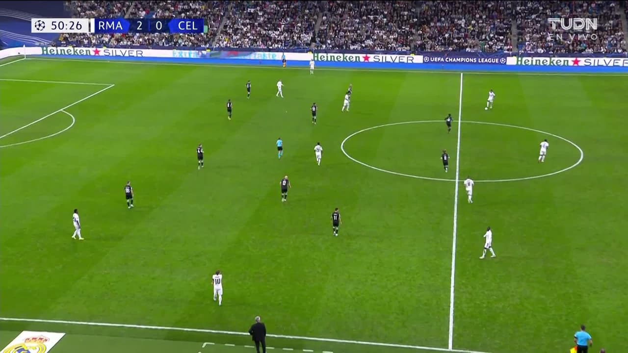 ¡GOL!  anota para Real Madrid. Marco Asensio