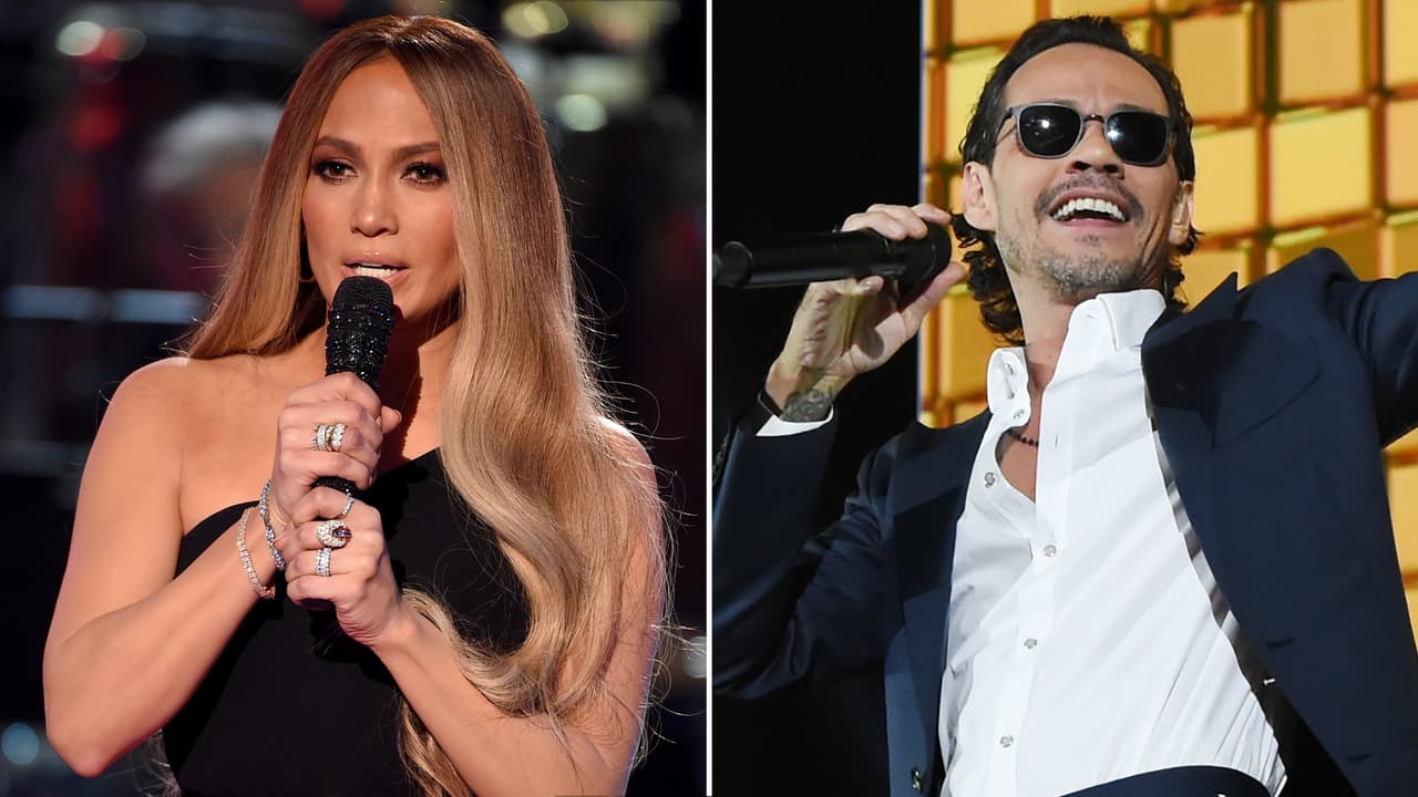 Estamos a casi dos años del beso que quedó para la historia y después de verlos muy 'pegaditos' desde el concierto benéfico Somos LIVE!, queremos más y más besos entre estos dos.
<i>Sorry, A-Rod.</i>