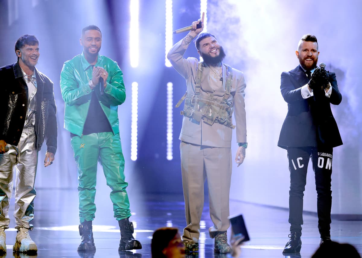 Farruko Premio Lo Nuestro