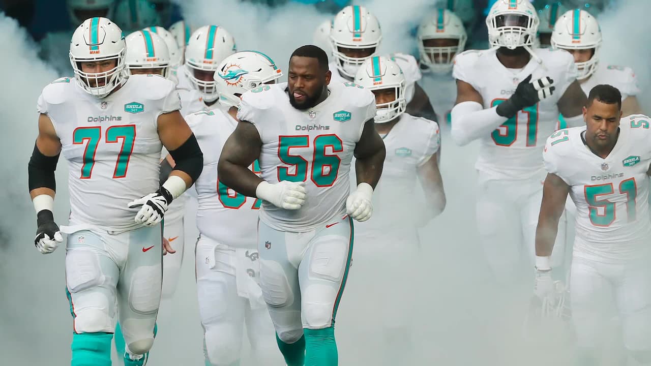 Los Miami Dolphins jugaron su primer partido en el Hard Rock Stadium con una nueva normalidad 
