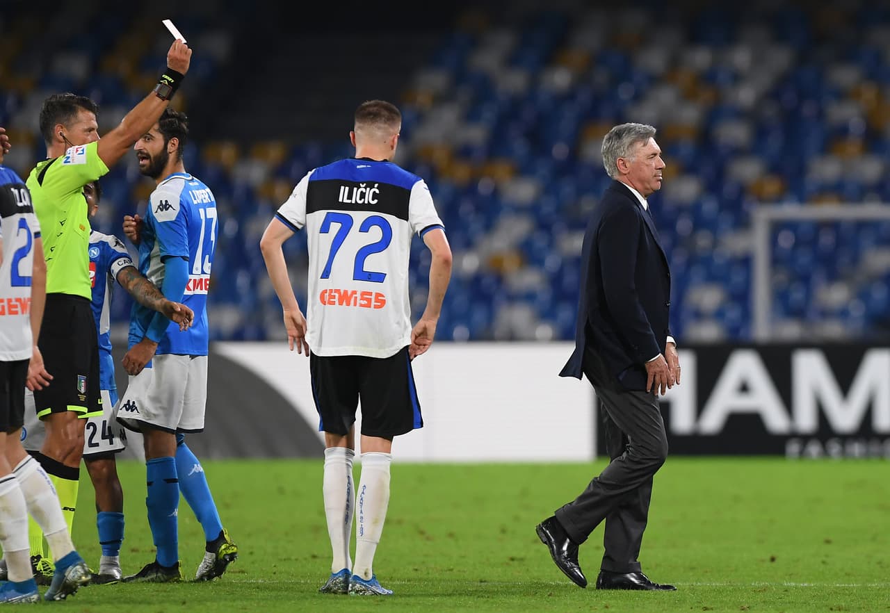 Al término del partido, Ancelotti viajó de regreso en el autobús del equipo al Castel Volturno, donde entrena el equipo regularmente, pero los jugadores no lo acompañaron.