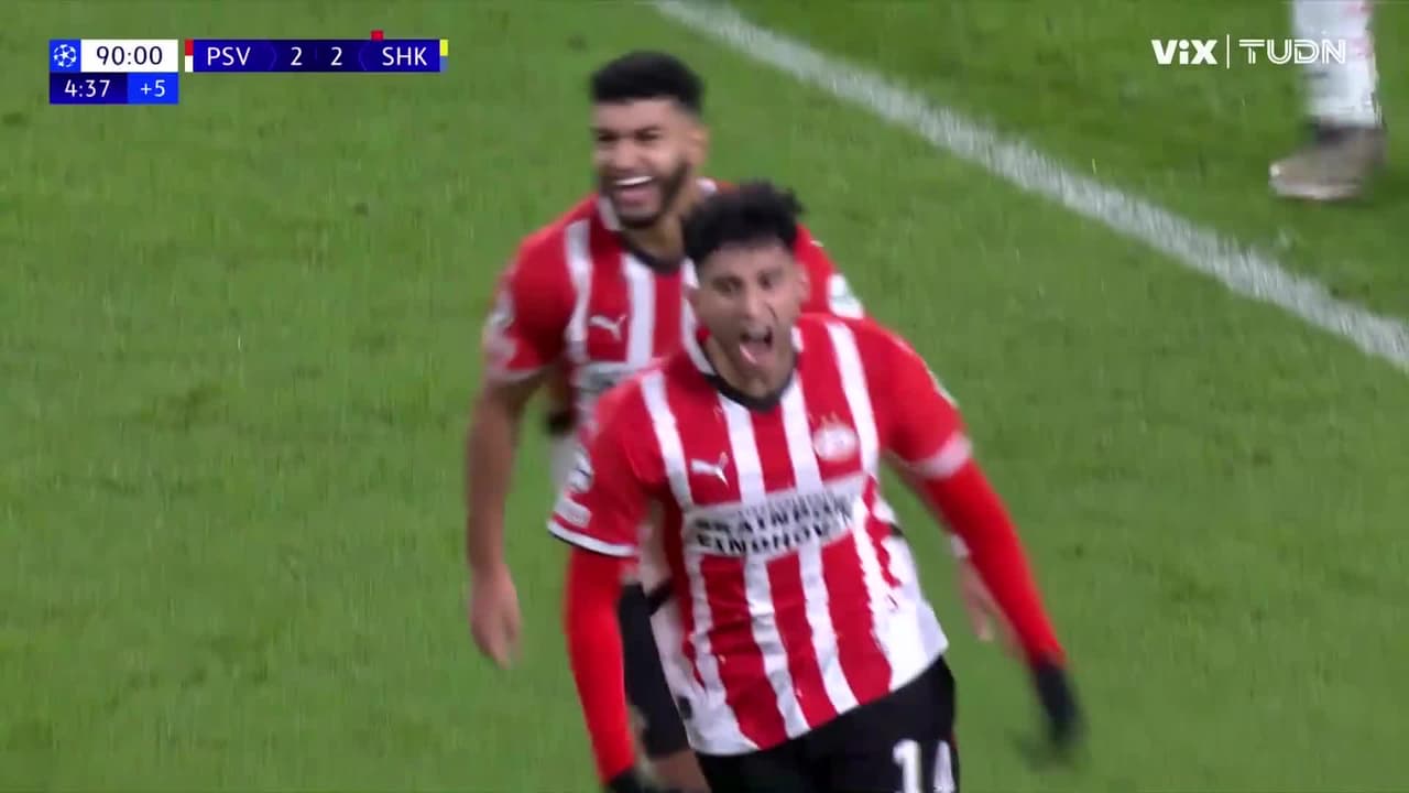 ¡Jugadón de Chucky y gol de Pepi dan remontada de ensueño del PSV!