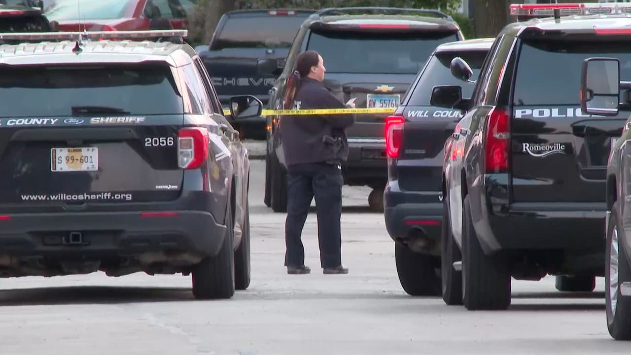 Hernández fue encontrado escondido entre los arbustos en el patio trasero de una casa, reportaron las autoridades.