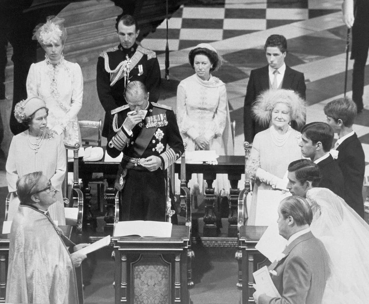 La última boda real realizada en la Catedral de San Pablo había sido 480 años atrás. El príncipe Arturo y la princesa Catherine se casaron en ella el 
<a href="https://www.stpauls.co.uk/news-press/latest-news/today-in-history-a-rare-royal-wedding-takes-place-at-st-pauls" target="_blank">14 de noviembre de 1501</a>. 
<br>