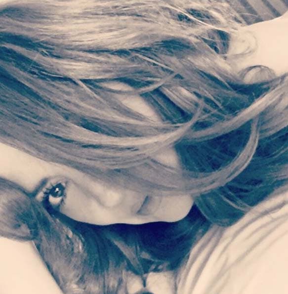 Con esos ojos conquista muchos corazones.