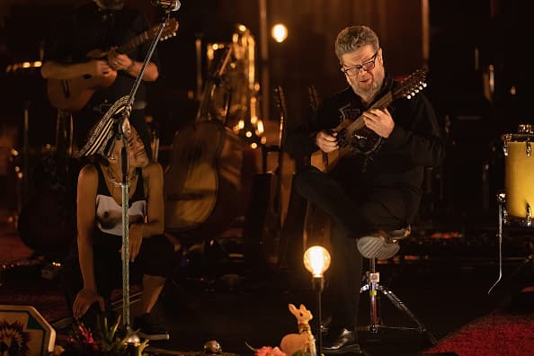 Gustavo Santaolalla.