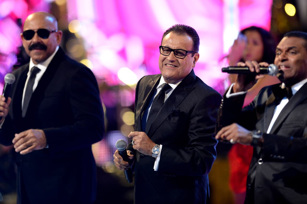 De acuerdo con información de la agencia EFE, "los médicos, tras someterlo a varias pruebas, confirmaron que sufrió de un derrame cerebral".
<br>