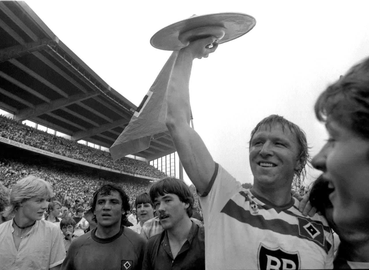 Hamburgo | Aunque es de los equipos que más temporadas a competido en la Bundesliga, no es el más ganador. Acumulan tres títulos, de los cuales, el más ‘actual’ llegó en la 1982-83.