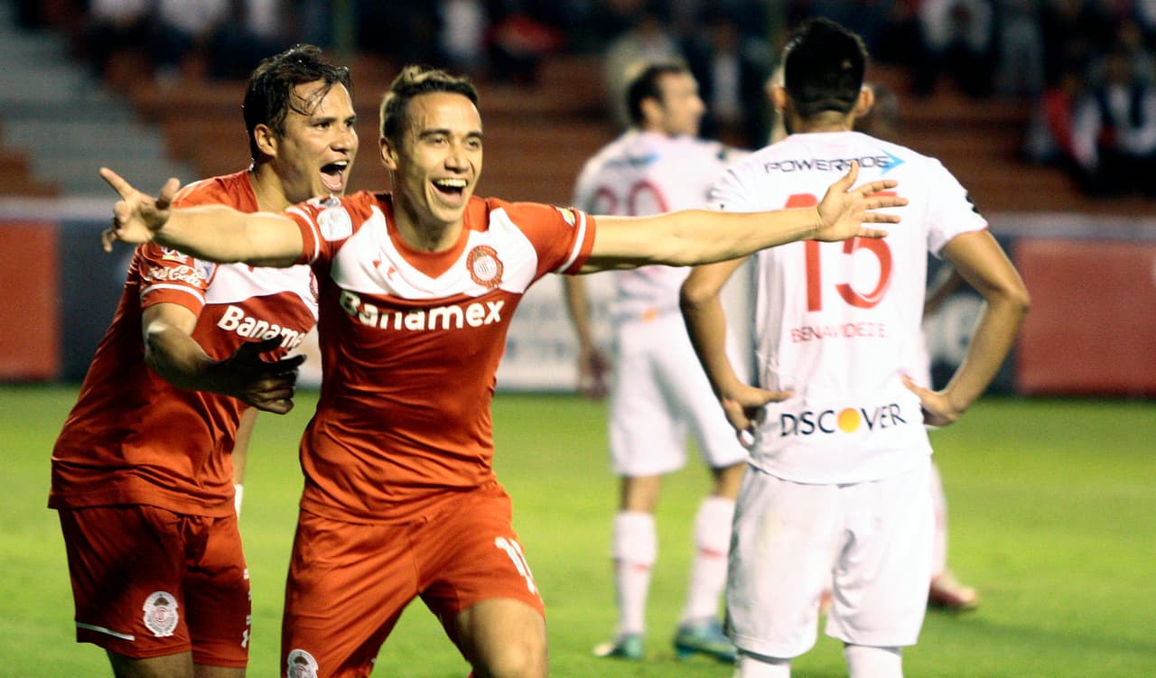 Toluca venció 2-1 a LDU