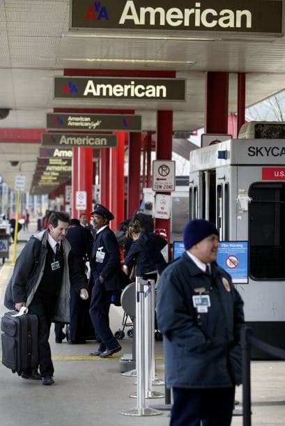 A comienzos de los 80 lanzó el primer programa de viajeros frecuentes, el AAdvantage.