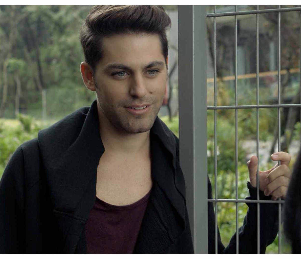 Los cuerpos de Renato y el publirrelacionista Omar Girón fueron encontrados muertos y presentaban impactos de bala. Esto sucedió en Jilotzingo, Estado de México, según información del periódico 
<i>El Universal</i>. 
<br>