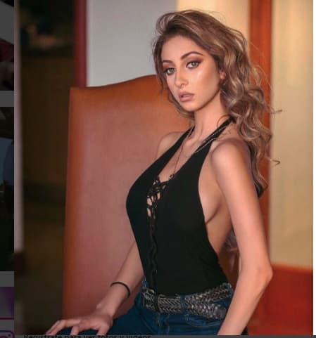 Marla posee una belleza única, enormes ojos, esbelta figura y una gran personalidad.