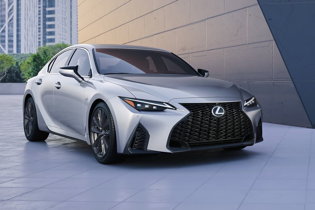 <h3 class="cms-H3-H3">Categoría - Carros medianos de lujo</h3>
<br>
<br>
<b>Fabricante: </b>Lexus
<br>
<b>Modelo:</b> IS
<br>