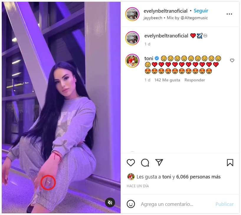 Novia de Toni Costa, Evelyn Beltrán, aparece con el anillo en esta fotografía.