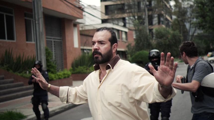 Después de haber logrado la paz, 'El Chapo' traicionó a los hermanos Bernal Leyda y entregó a 'El Arriero' a la policía.