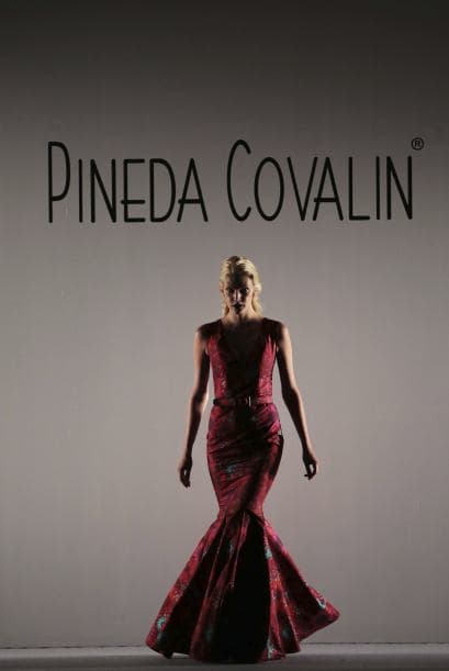 Una vez más la firma Pineda Covalin forma parte de Mercedes Benz Fashion Week en México.