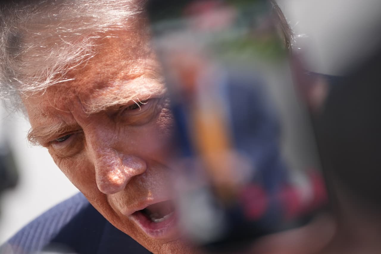 Donald Trump se convirtió en una figura habitual de los medios estadounidenses gracias a sus negocios, apariciones públicas y proyectos televisivos.