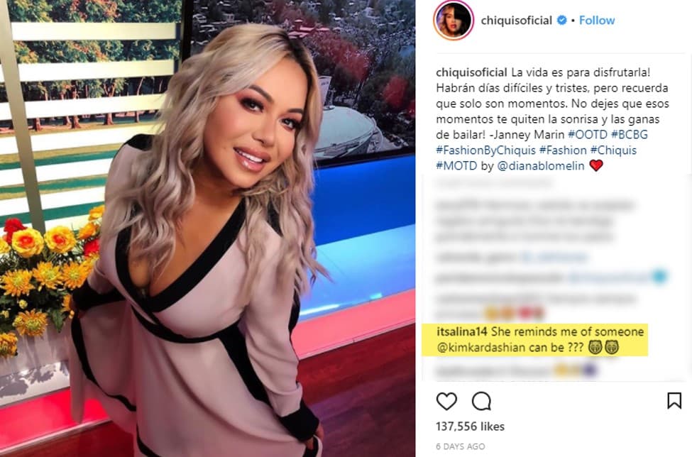 Chiquis Rivera es más expresiva que Kim Kardashian, según las fotografías de ambas en Instagram (incluidas las que la cantante tenía antes de borrar por completo su cuenta en 2017). 
<b>Kim no sonríe en sus imágenes desde junio 2017</b>. Kim prefiere sus posados frontales, las selfies frente al espejo y las capturas en fotos de sus paseos 'casuales'. Chiquis, en su nueva etapa en Instagram, está midiendo mucho sus poses, aunque tiende a inclinar la cabeza y ladear la mirada para conectar con la cámara. No obstante, siempre hay quien piensa que Chiquis se parece a Kim.