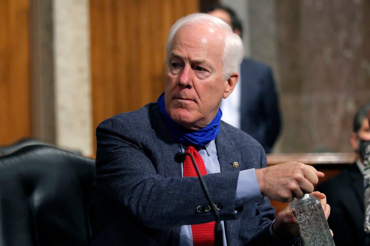 John Cornyn expresa su desacuerdo en rebautizar bases militares nombradas en honor a generales confederados