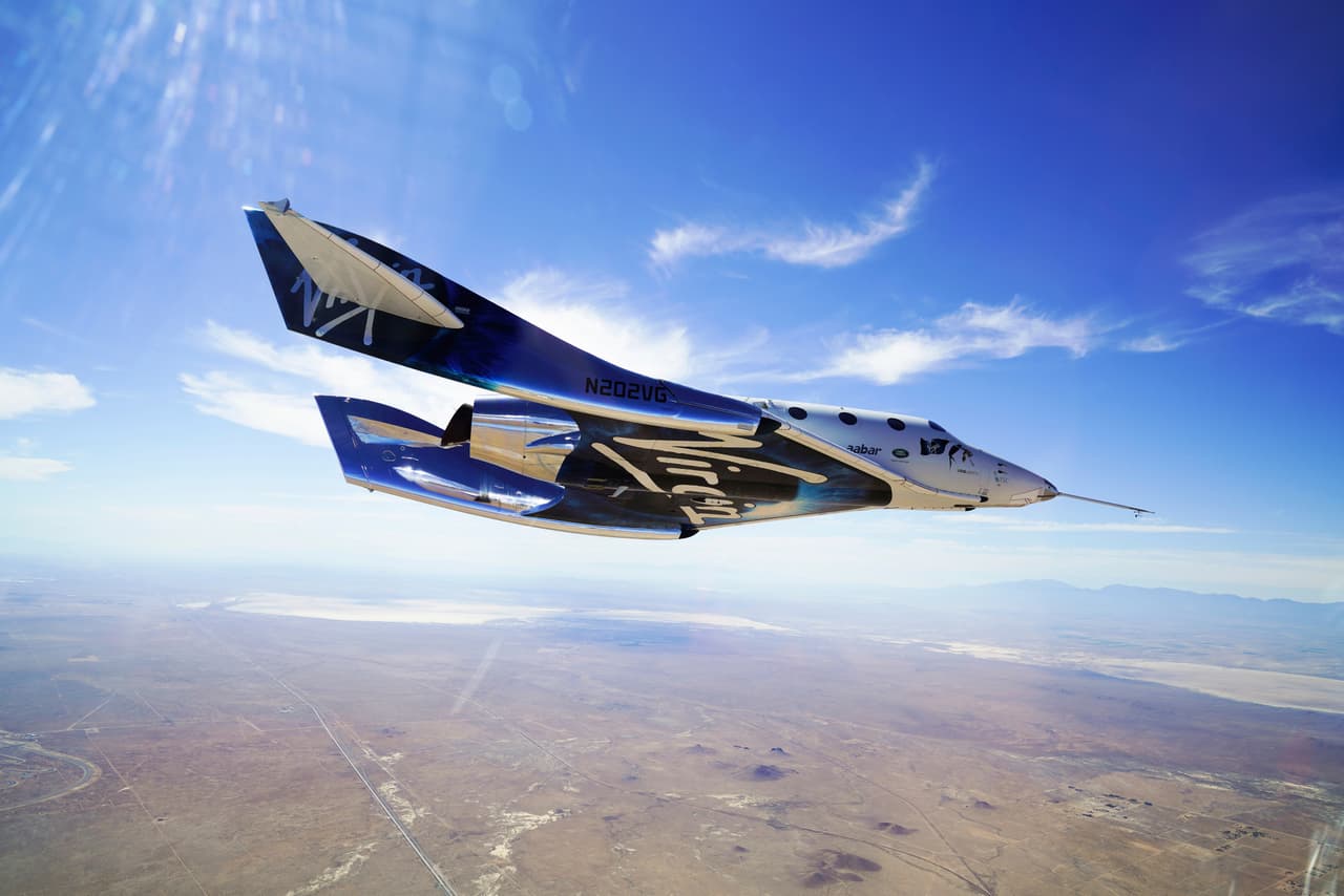 Virgin Galactic alcanza el espacio por primera vez y da un salto hacia el turismo espacial