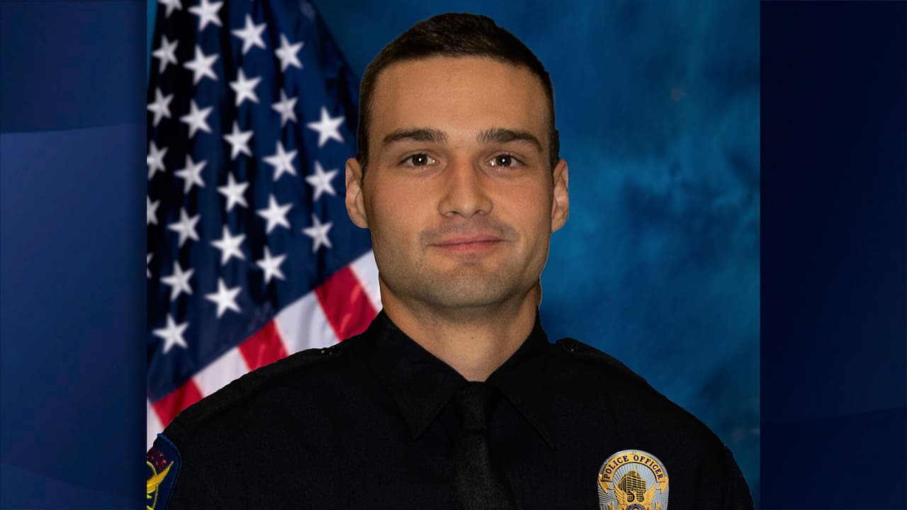 Fallece oficial de la policía de Phoenix que había resultado herido en la línea del deber