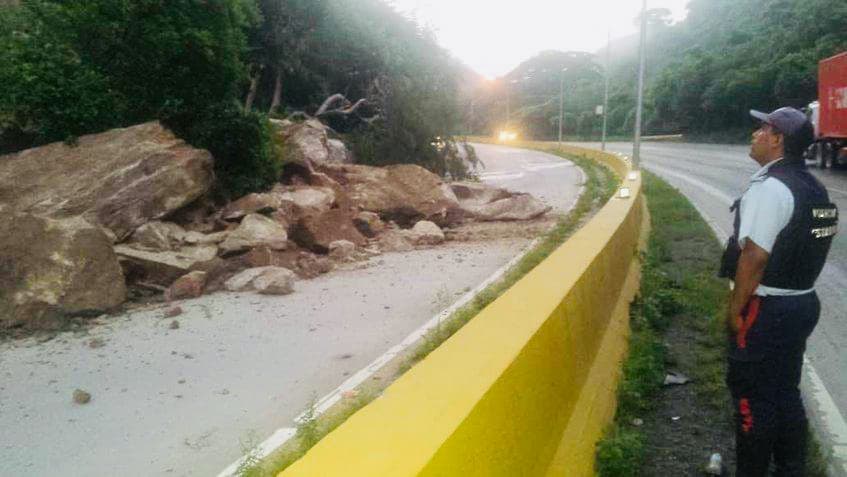 Sismo de magnitud 5,5 sacude región central de Venezuela causando pánico entre los ciudadanos