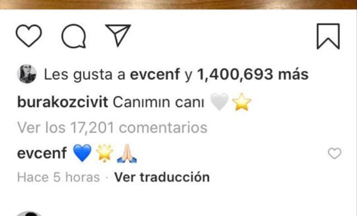 "Mi amor", escribió el actor junto a la imagen. La actriz Fahriye Evcen, esposa y madre de su hijo, dejó emoticones en los comentarios de la publicación.