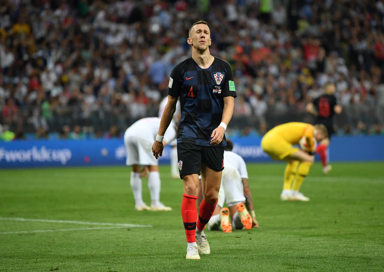 De hecho, minutos después la otra gran jugada de gol para los croatas fue del mismo Perisic. Enganchó a Walker y de zurda clavó la pelota en el palo.