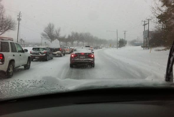 German García no dudó en plasmar esta imagen mientras manejaba en medio de la nieve.